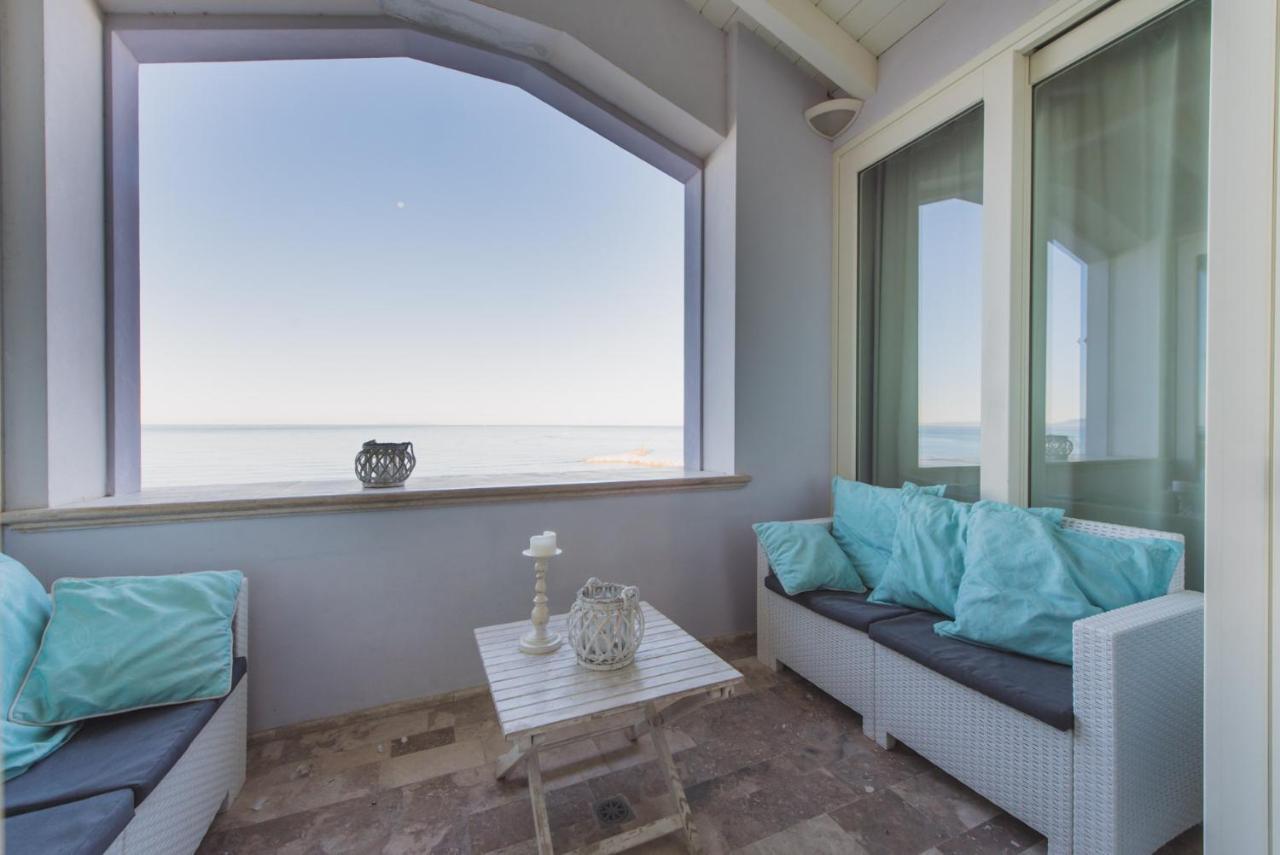 Villa Lilla Sulla Spiaggia Di San Vincenzo Luxury Buitenkant foto