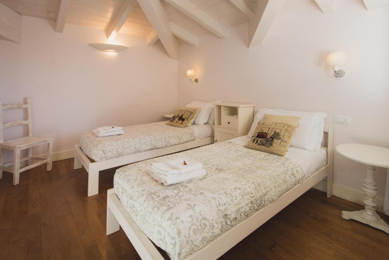 Villa Lilla Sulla Spiaggia Di San Vincenzo Luxury Buitenkant foto