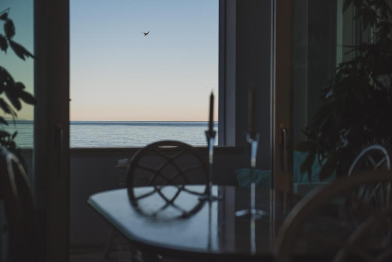 Villa Lilla Sulla Spiaggia Di San Vincenzo Luxury Buitenkant foto
